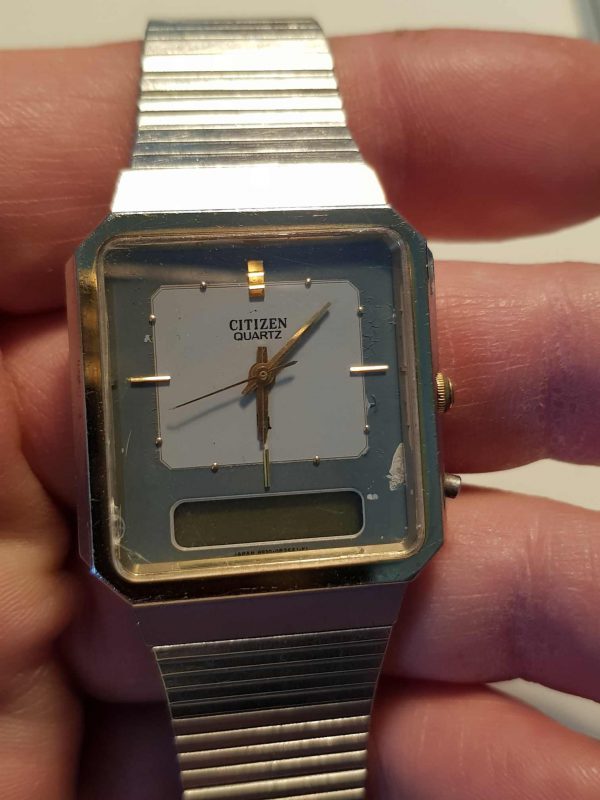 Citizen 8930