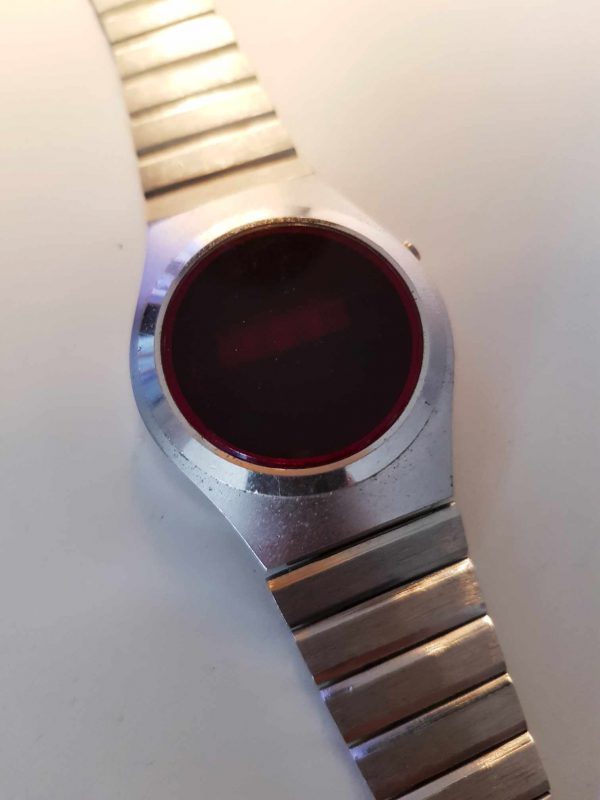 No Name LED Watch