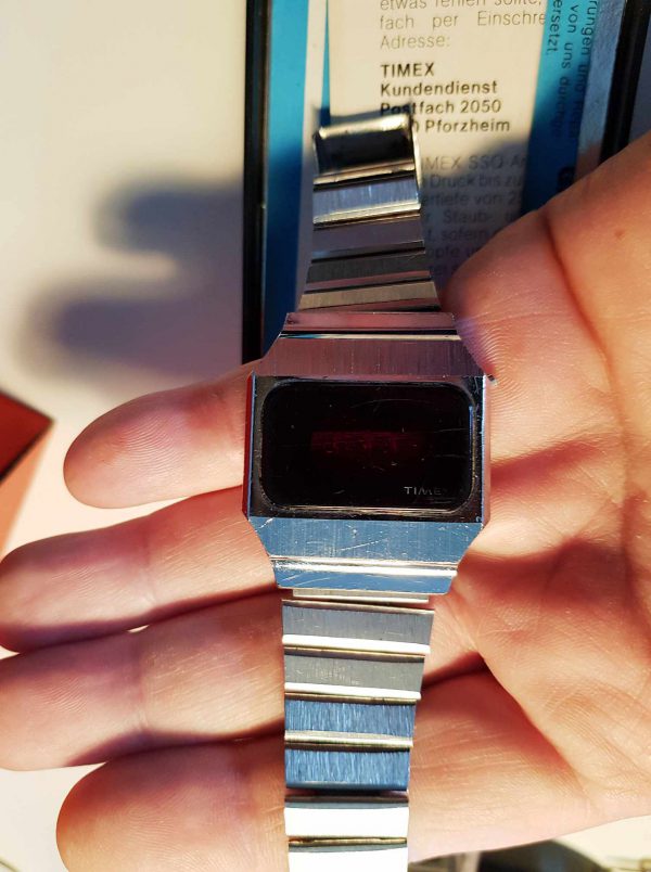 TIMEX LED WATCH 202/227 - Image 3