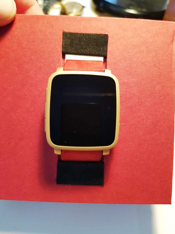 PEBBLE Time Steel Gold in Box with paperwork NOS - Image 6