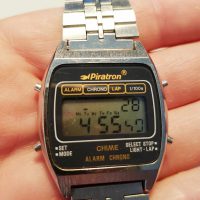 Piratron CHIME P-22375 LCD Watch