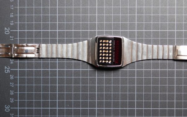 Hewlett Packard HP-01 Calculator Watch - Image 2