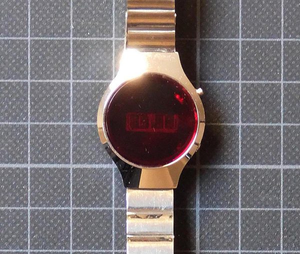 Ladies LED watch, silver tone 3