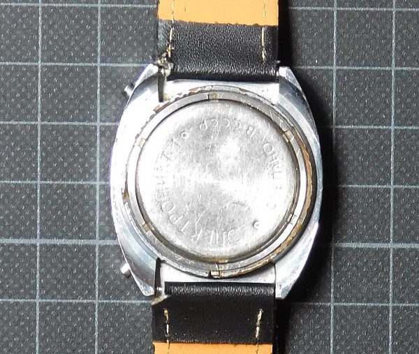 Elektronika 1 LED Watch - Image 6