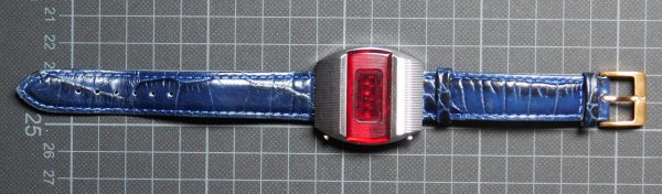 Elektronika 1 LED Watch - Image 2