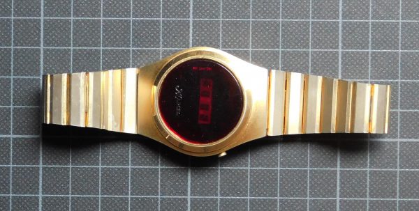 Marcel  LED Watch gold color - Image 2