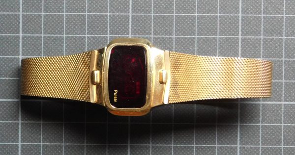 Pulsar LED Watch Time Computer P3408-2 men's dress - Image 5