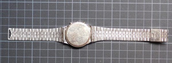 BRADDON LCD WATCH - Image 3