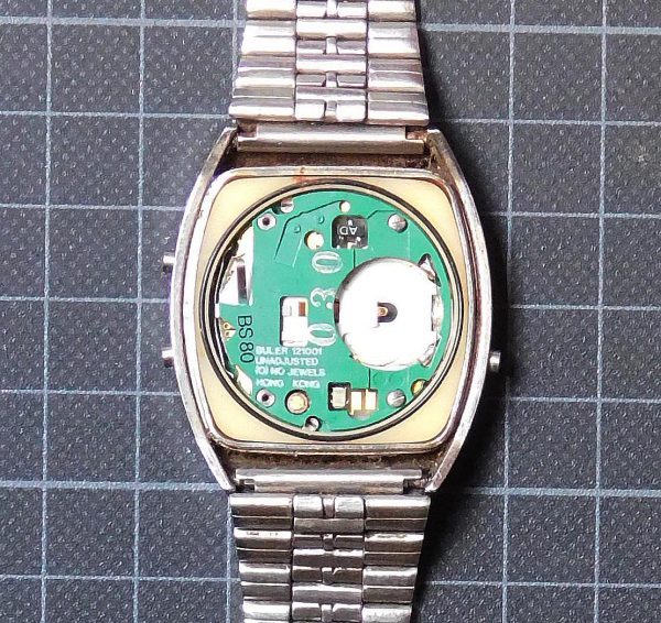 BULER 121001 LCD Watch - Image 4